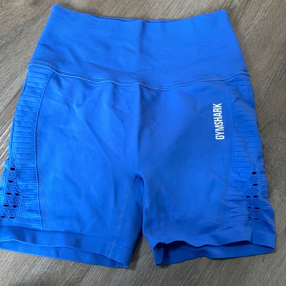 Gym shark spandex
